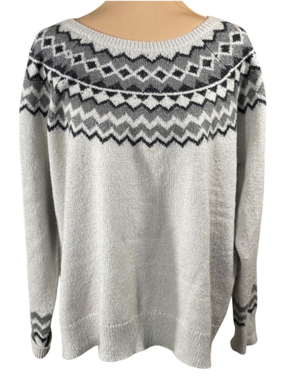 EST 1946 Fair Isle Sweater Silver Metallic Grey Size 18/20 W Crew Neck Long Slee